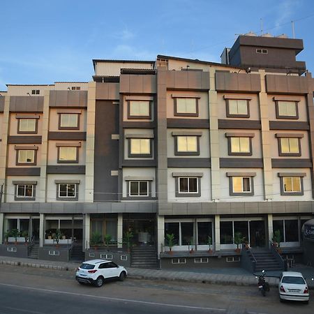 R Empire Revtree Davangere Exterior foto