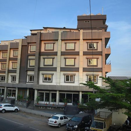 R Empire Revtree Davangere Exterior foto